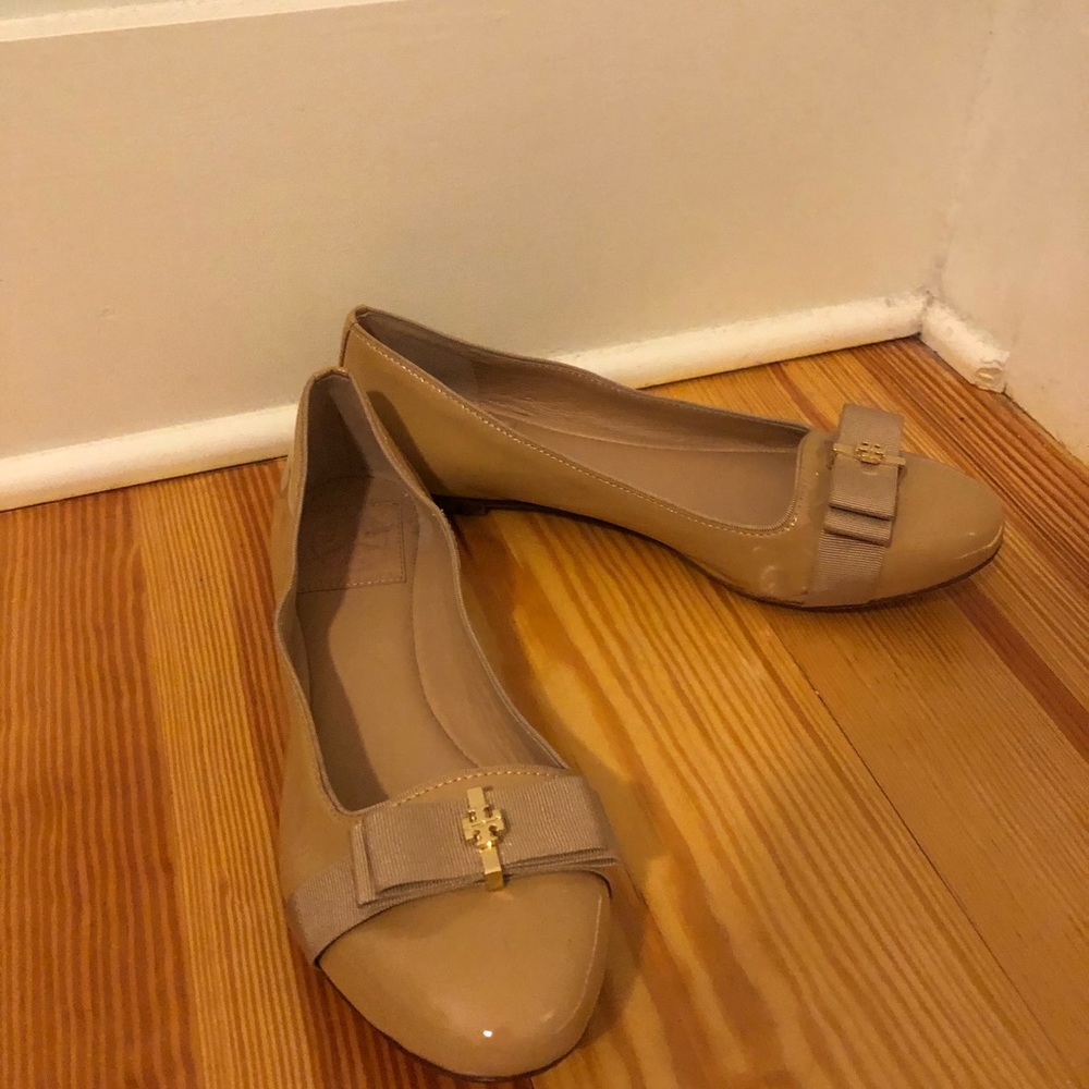 Tory Burch Tan Flats